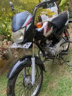 Bajaj CT100 2008