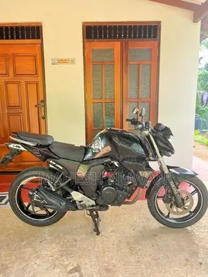 Yamaha FZ 2018