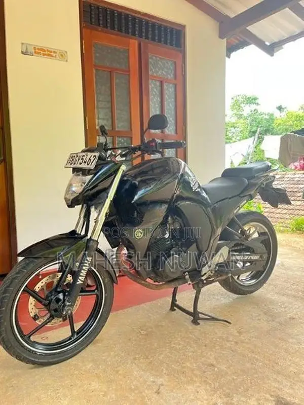 Yamaha FZ 2018