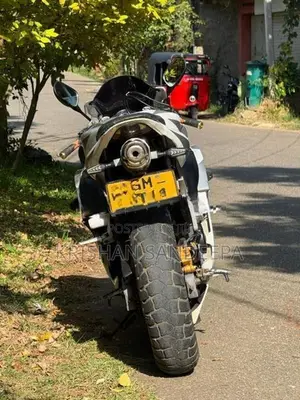 Honda CBR White 2004