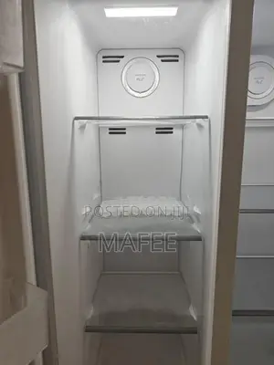 Candy Side-by-Side Refrigerator with Water Dispenser —