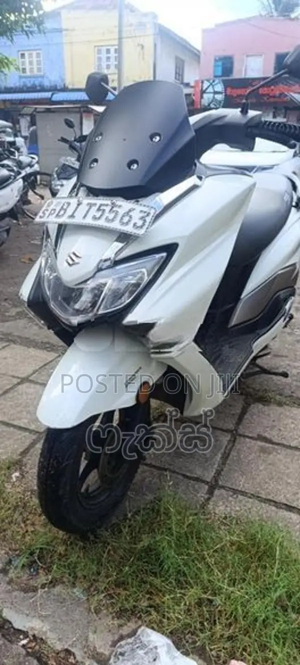 Suzuki Burgman 125 2020