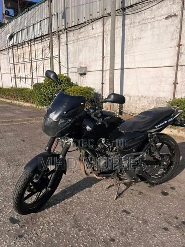 Bajaj Pulsar 180 2006