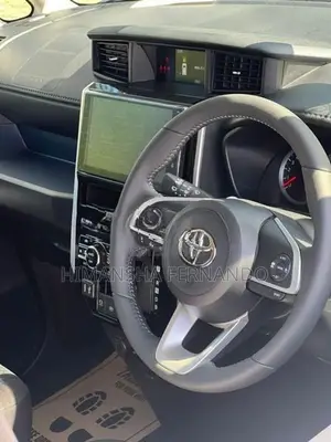 Toyota Roomy Custom GT 2tone 4way 2025