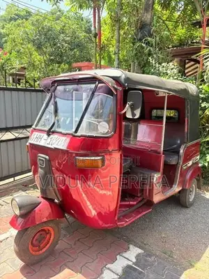 Bajaj RE 2003