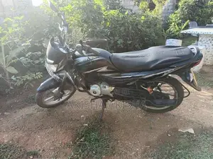 Bajaj Platina 2018