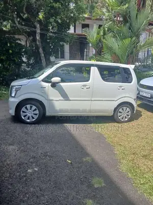 Suzuki Wagon R 2024