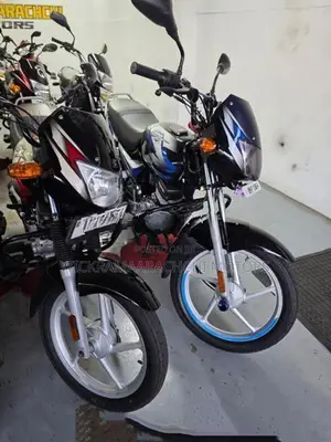 Bajaj CT100 2025