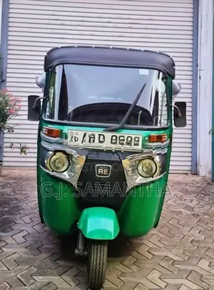 Bajaj RE Three Wheeler 2017