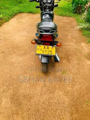 Bajaj CT100 2011