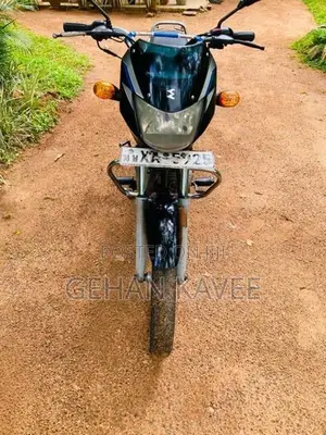 Bajaj CT100 2011