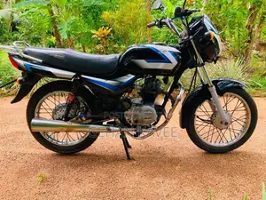 Bajaj CT100 2011