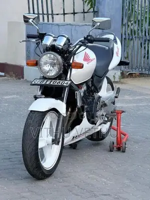 Honda Hornet 2019