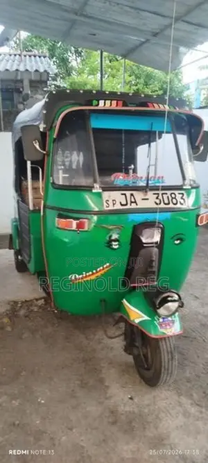 Bajaj RE 2004