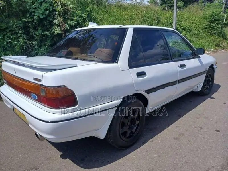Ford Laser 1992