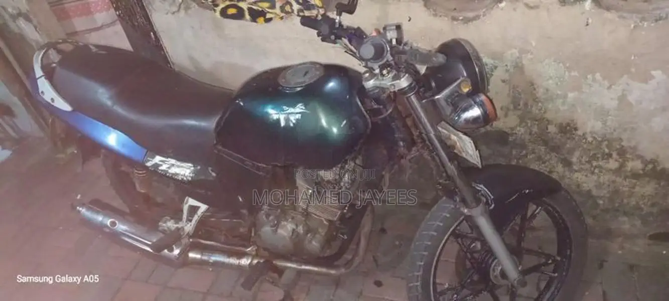 TVS Fiero 125 150CC 2004