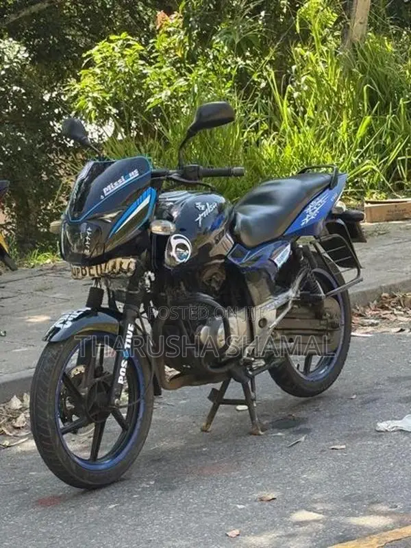 Bajaj Pulsar 150 2016
