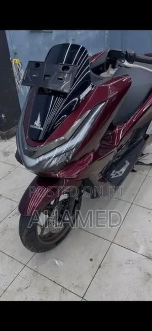 Honda PCX 160 2025