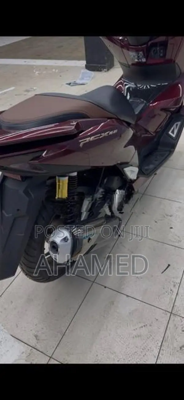 Honda PCX 160 2025