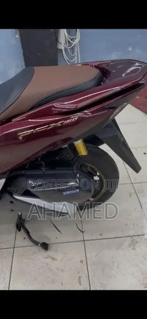 Honda PCX 160 2025