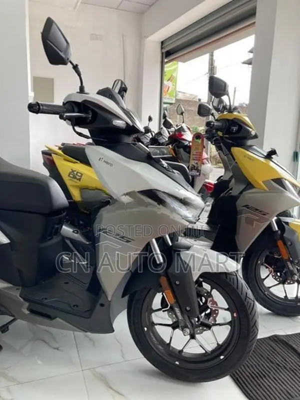Hero XOOM 125R 2026