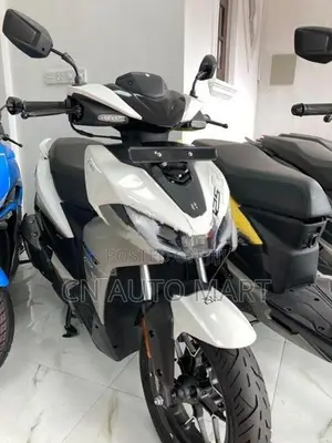 Hero XOOM 125R 2026