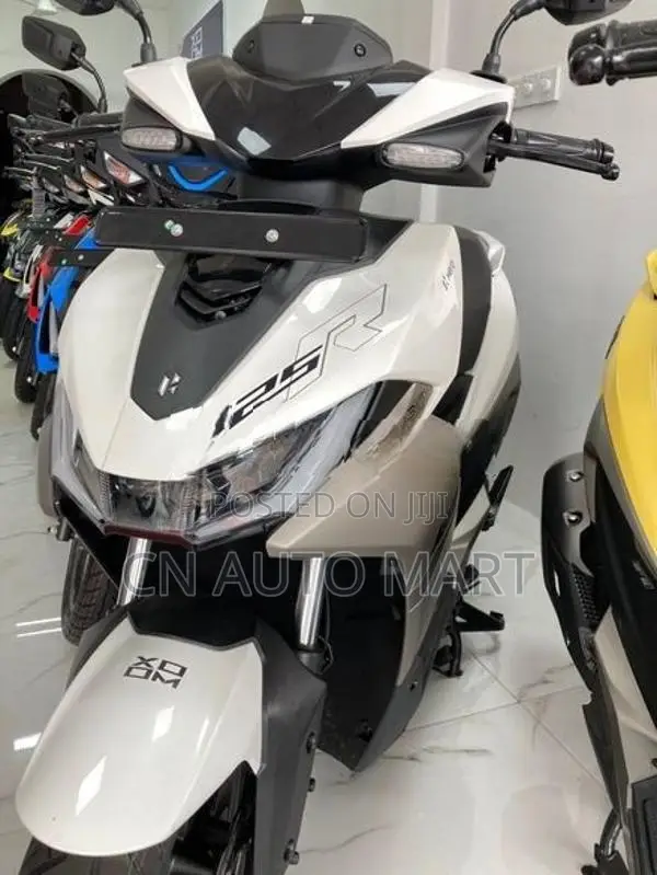Hero XOOM 125R 2026