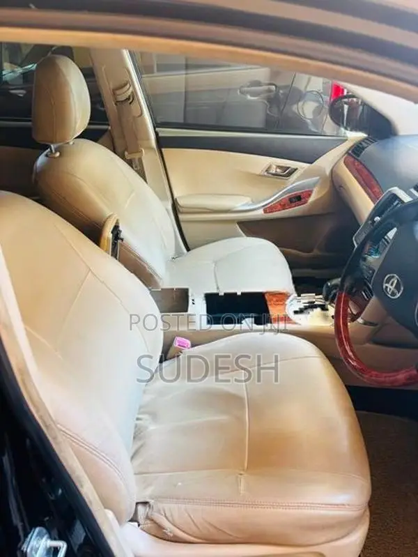 Toyota Premio G Superior 2014