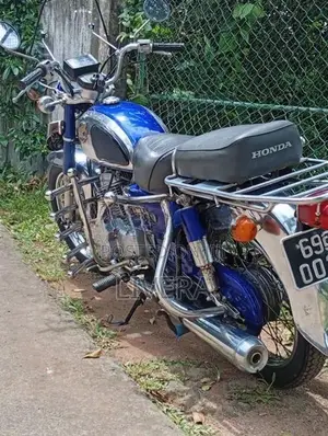 Honda CD 200 Road Master 1990