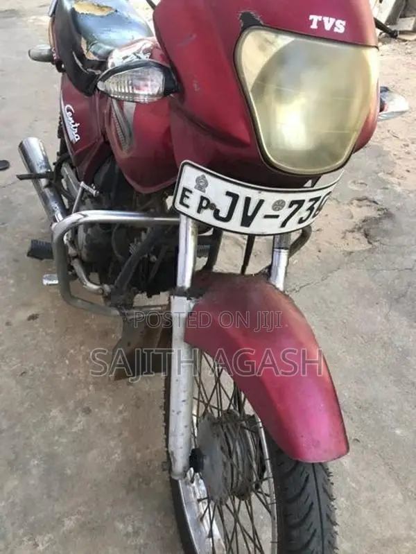 TVS Centra 2005