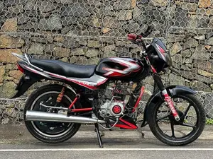 Bajaj CT100 2013