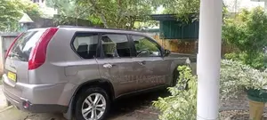 Nissan X-Trail 2013