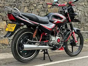 Bajaj CT100 2013