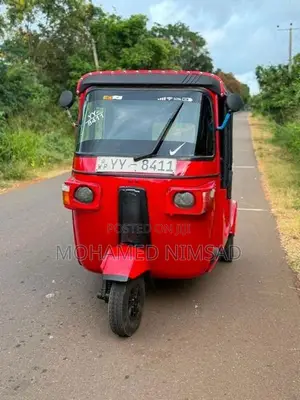 Bajaj RE Three Wheeler 2012