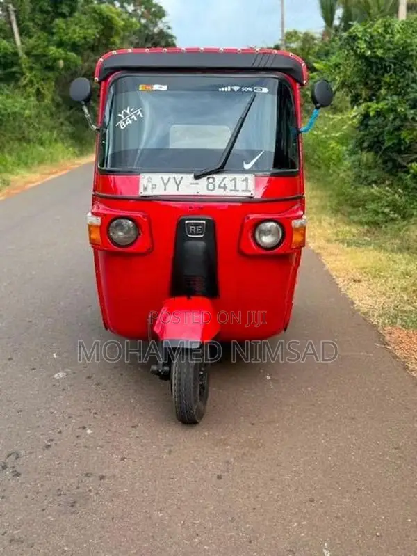Bajaj RE Three Wheeler 2012