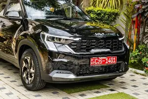 Kia Sonet GTX+ (Aurora Black) 2026