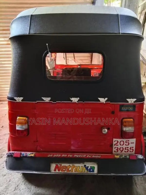 Bajaj RE new paint 1998