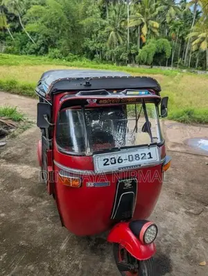 Bajaj RE 1999