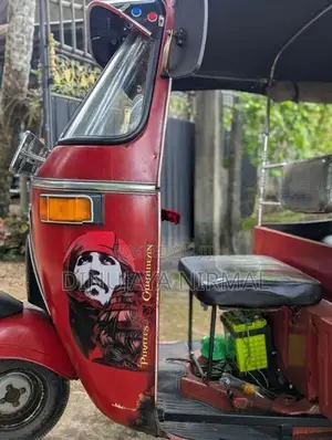 Bajaj RE 1999