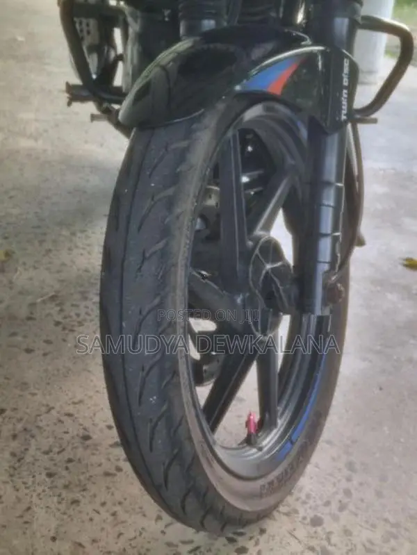 Bajaj Pulsar 150 2019