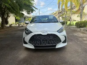 Toyota Yaris X Limited 4way 2025