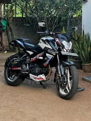 Bajaj Pulsar NS200 2018