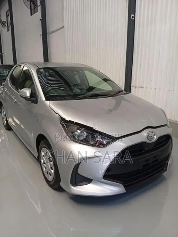 Toyota Yaris X limited 2024