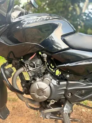 Bajaj Pulsar 135 2011