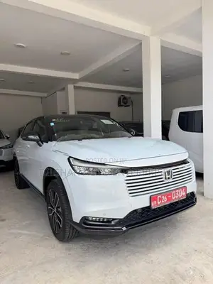 Honda Vezel Z Play Premium 2024