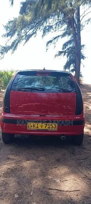 Tata Indica 2006