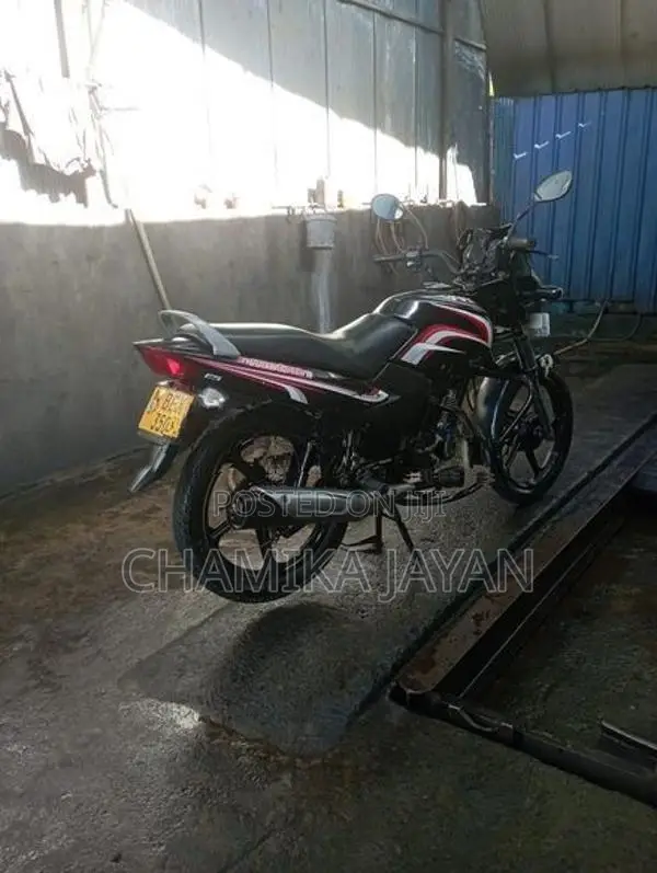 TVS Metro 2018
