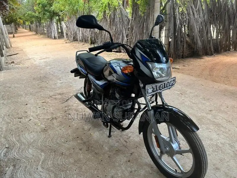 Bajaj CT100 ES 2024