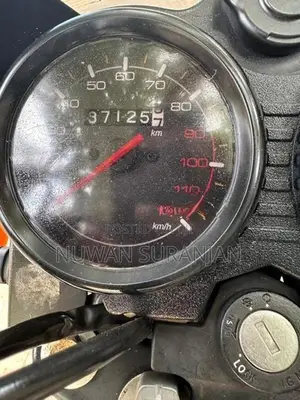 Bajaj CT100 ES 2024