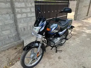 Bajaj CT100 ES 2024